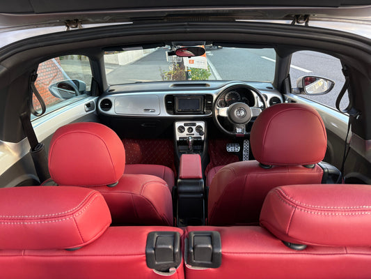 「運転しやすい車の内装」に共通するのは？VWのゴルフとザ・ビートルを例にして解説