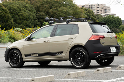 フォルクスワーゲン ゴルフ TSIコンフォートライン（プエブロベージュ）