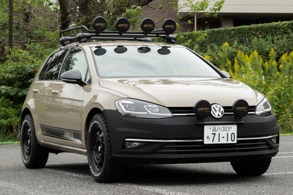 フォルクスワーゲン ゴルフ TSIコンフォートライン（プエブロベージュ）