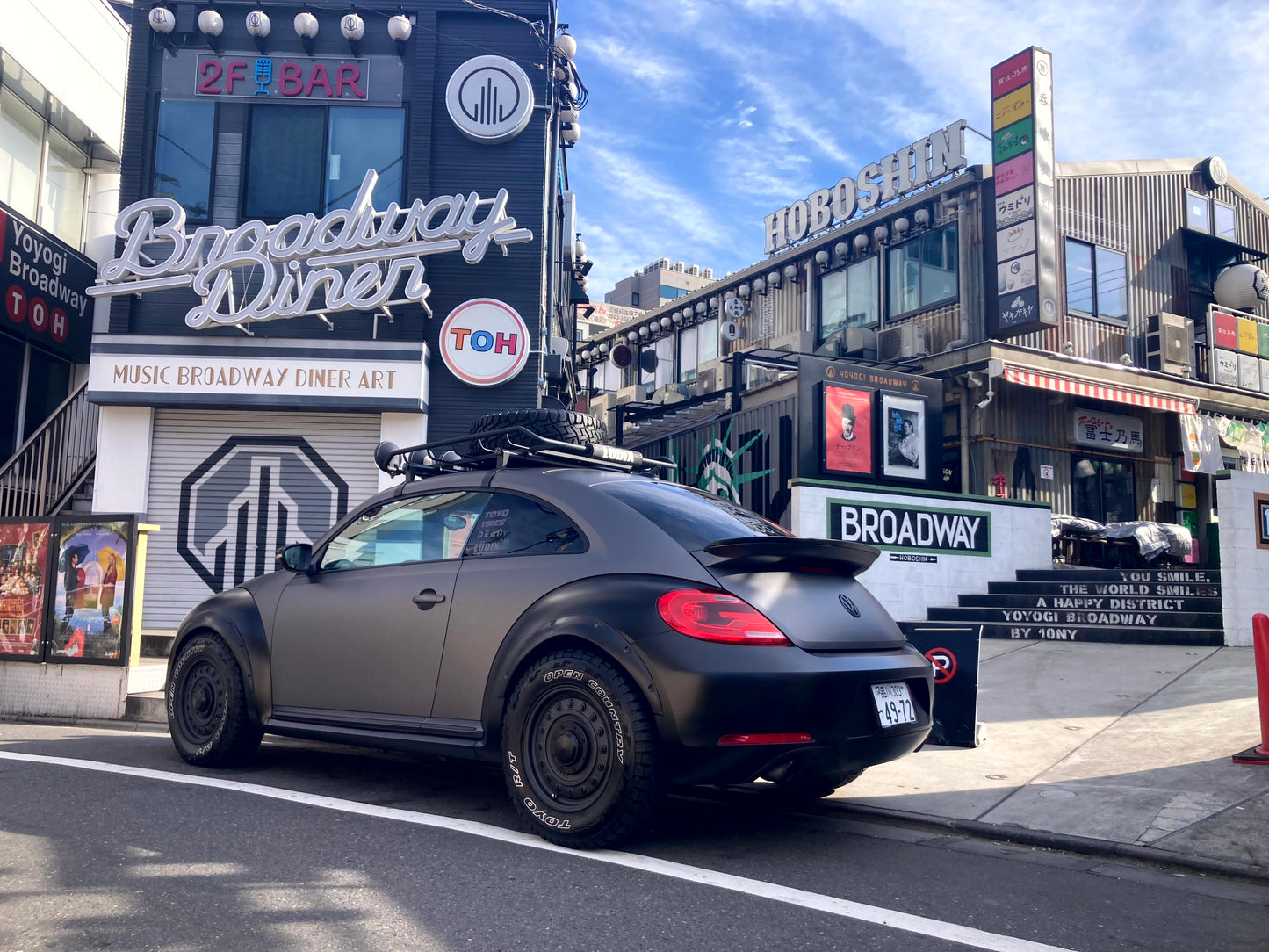 フォルクスワーゲン ザ・ビートル ターボ【NB-2】（ブラック）