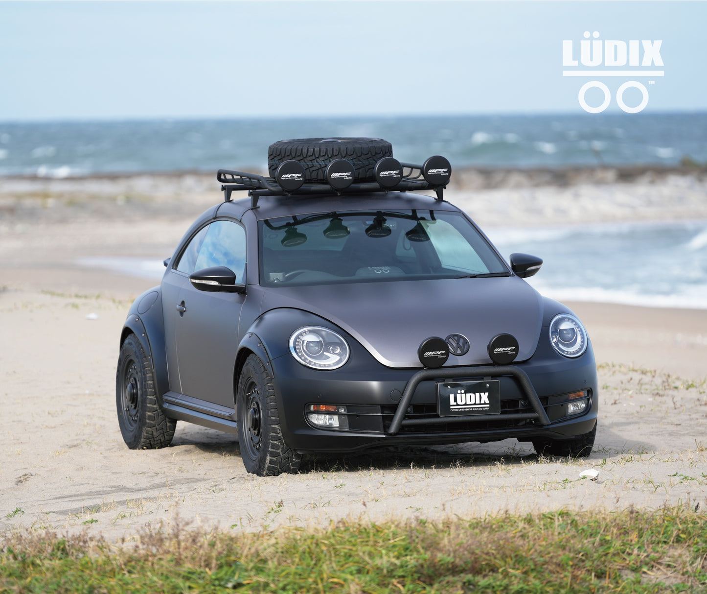 フォルクスワーゲン ザ・ビートル ターボ【NB-2】（ブラック）